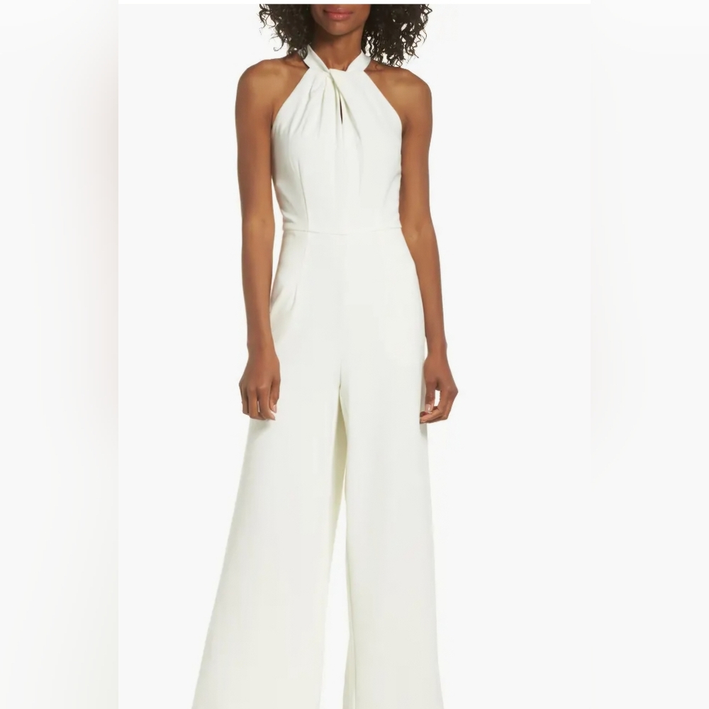 Julia Jordan White Jumpsuit, size 4